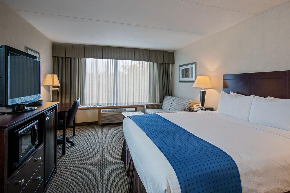Fairfield Inn & Suites Springfield Enfield Extérieur photo